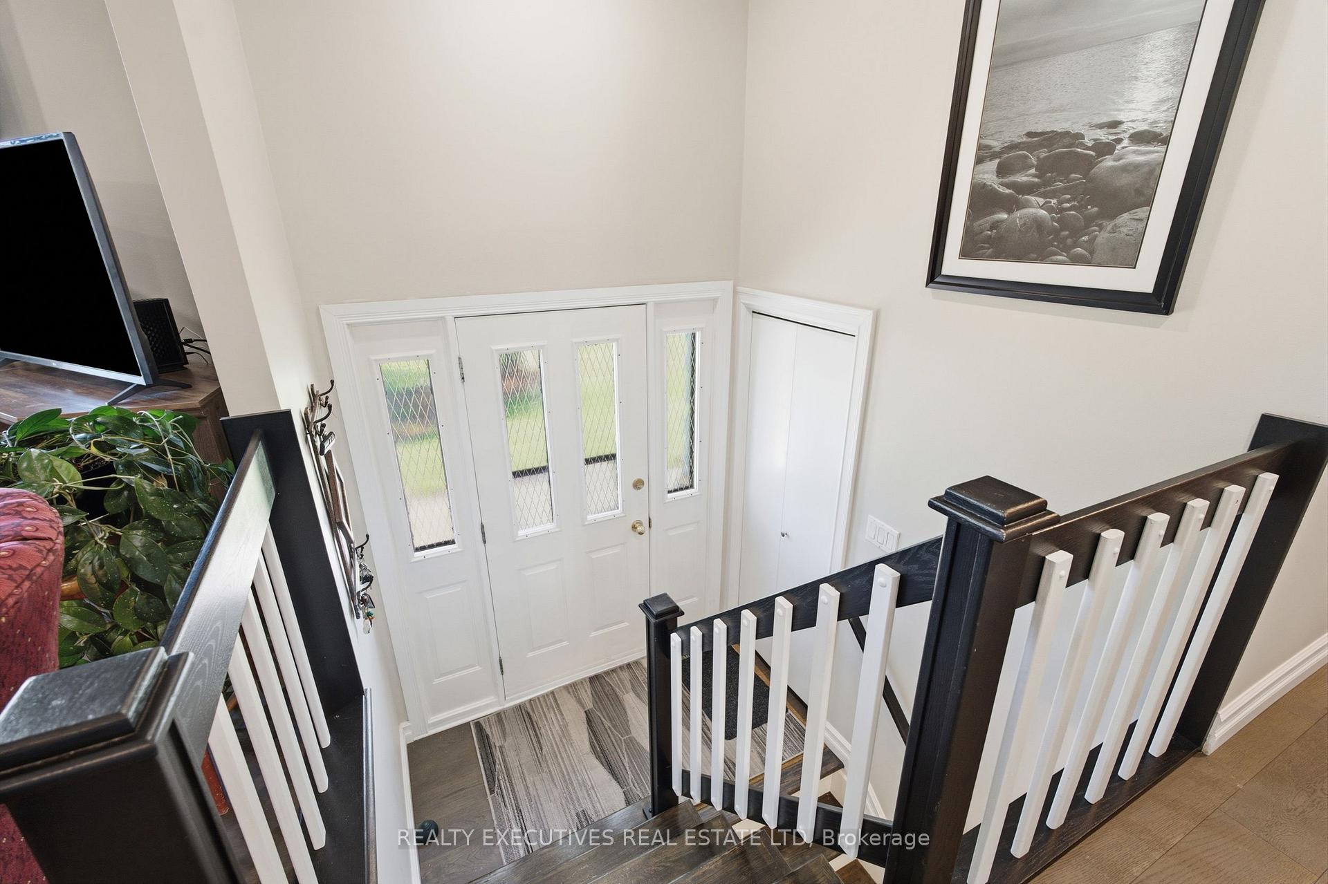 Photo 24 of 46 Thompson Road, North Dundas, Chesterville — HOMEH
