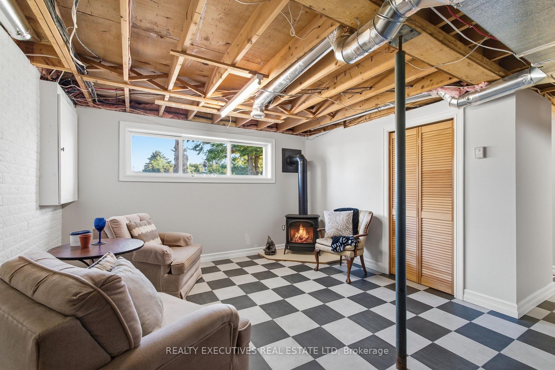 Photo 27 of 46 Thompson Road, North Dundas, Chesterville — HOMEH