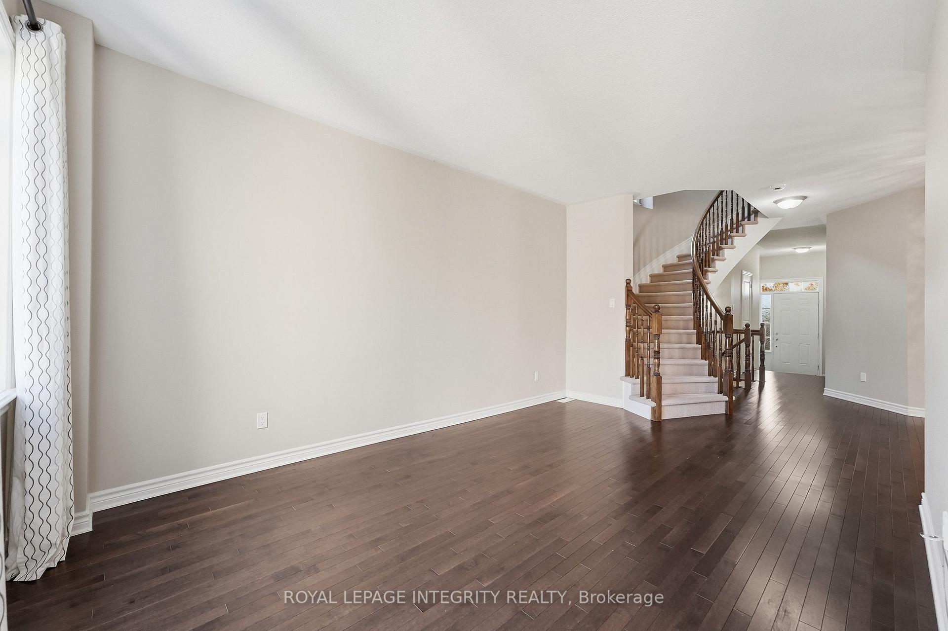 Photo 16 of 222 Maxwell Bridge Road, Ottawa, Kanata - Morgan's Grant/South March — HOMEH