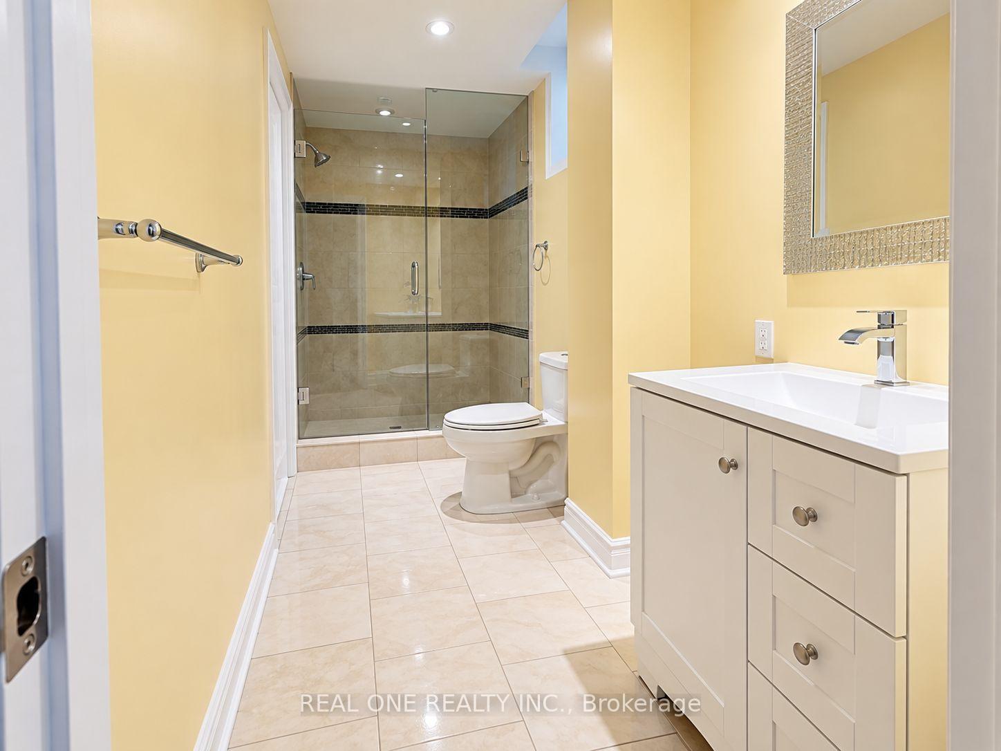 Photo 3 of 2272 Osprey Lane, Oakville, West Oak Trails — HOMEH