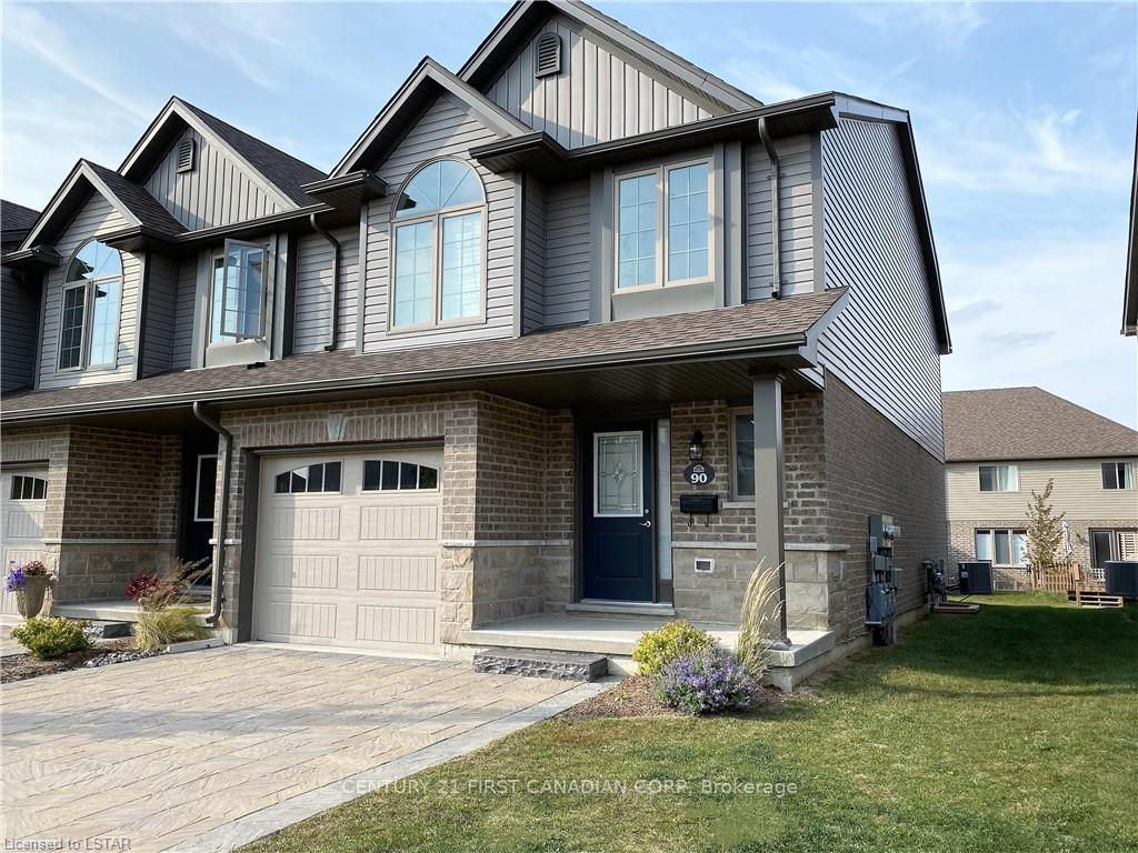 Photo 3 of Unit 90, 3400 Castle Rock Place, London, South W — HOMEH