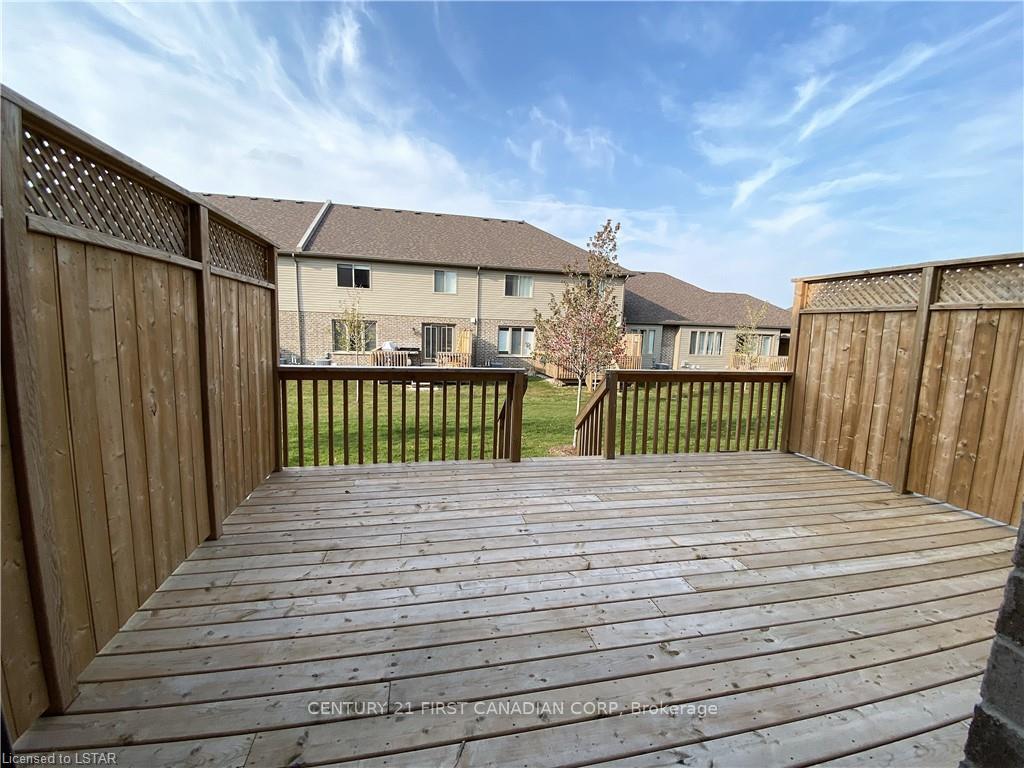 Photo 18 of Unit 90, 3400 Castle Rock Place, London, South W — HOMEH