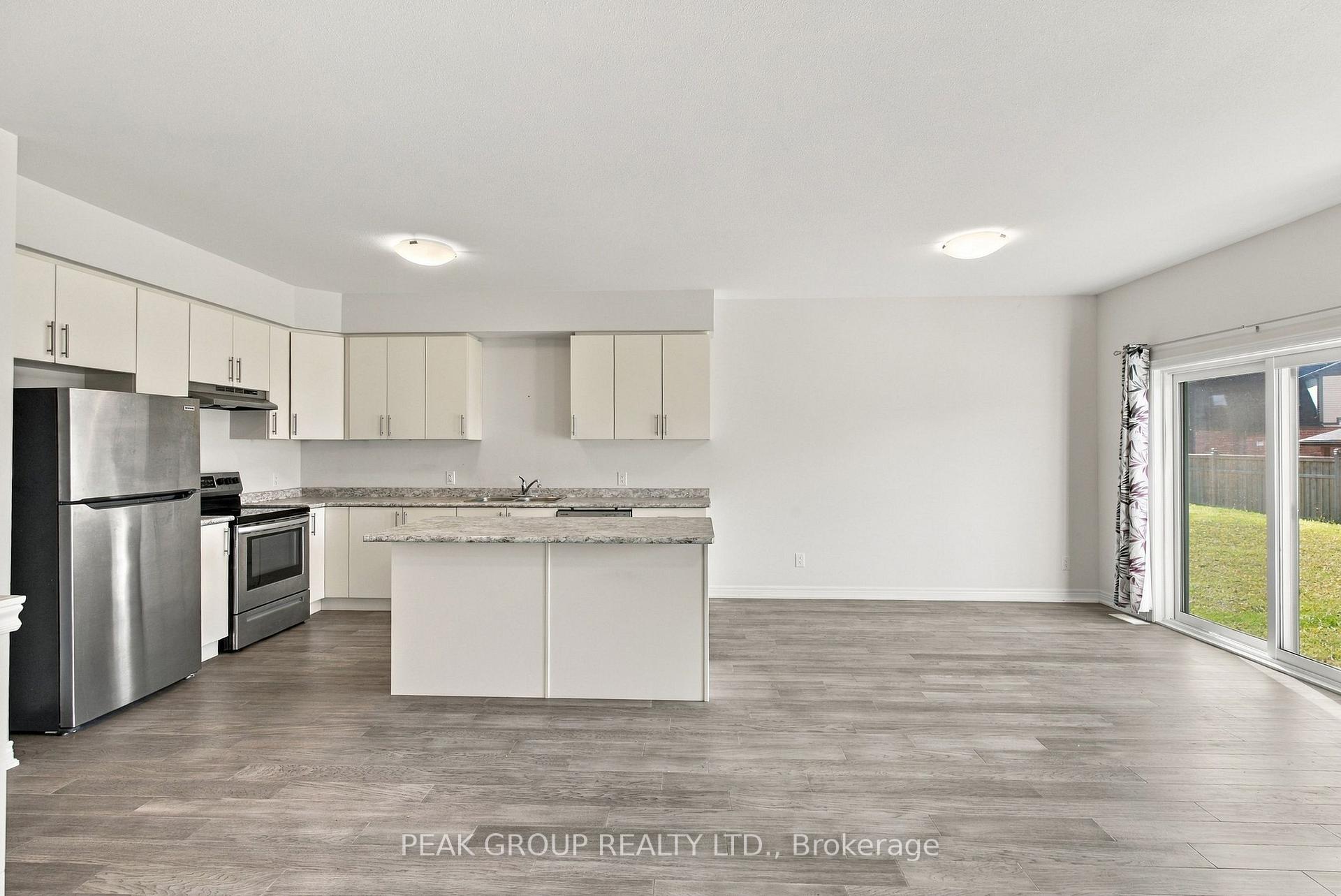 Photo 6 of 21 Barker Parkway, Thorold, Rolling Meadows — HOMEH