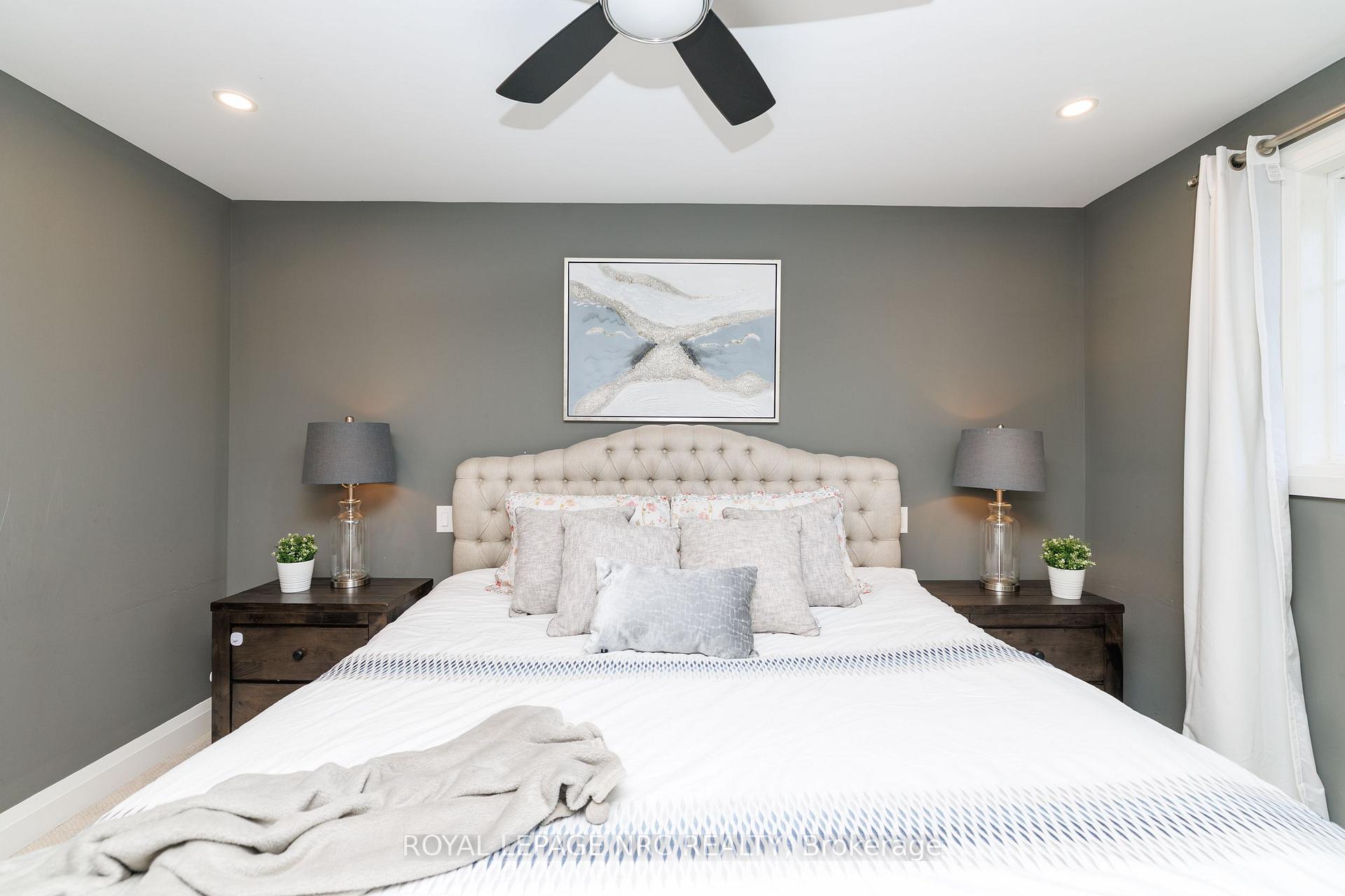 Photo 15 of 16 Woodington Crescent, St. Catharines, Glendale/Glenridge — HOMEH