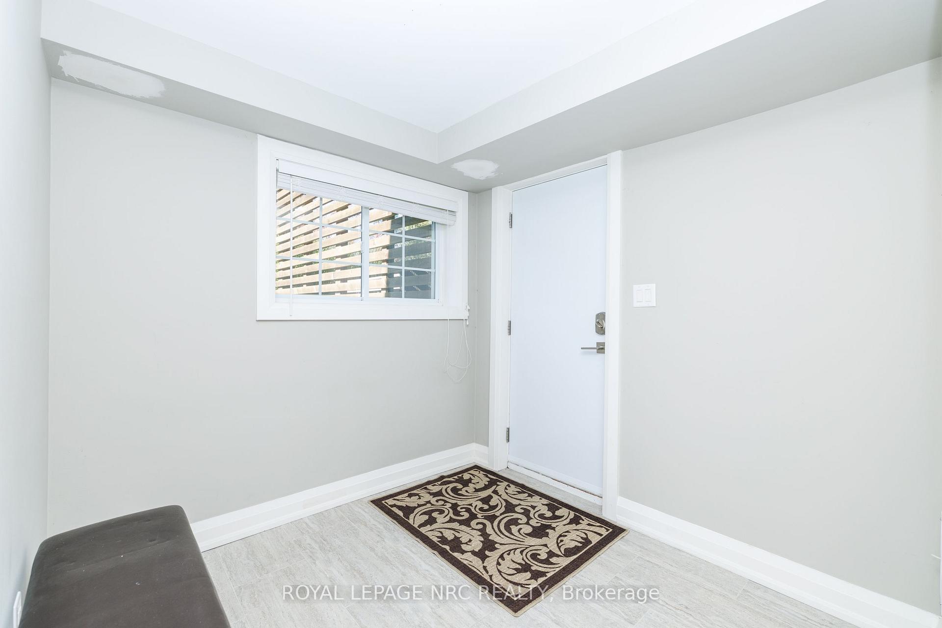 Photo 31 of 16 Woodington Crescent, St. Catharines, Glendale/Glenridge — HOMEH