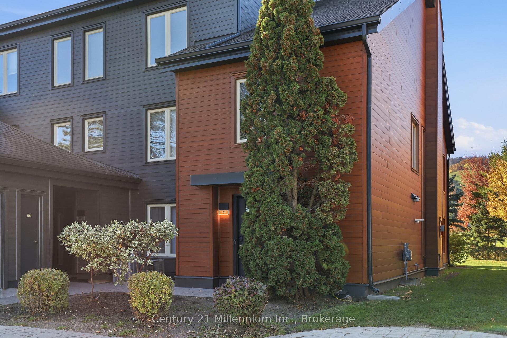 Front of Unit 102, 110 Fairway Court
