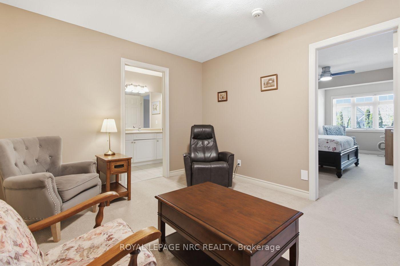 Photo 33 of 8142 Costabile Drive, Niagara Falls, Ascot — HOMEH