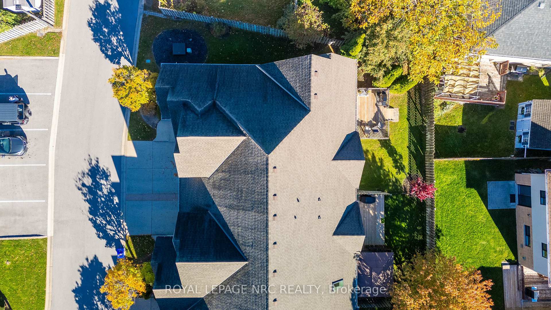 Photo 43 of 8142 Costabile Drive, Niagara Falls, Ascot — HOMEH