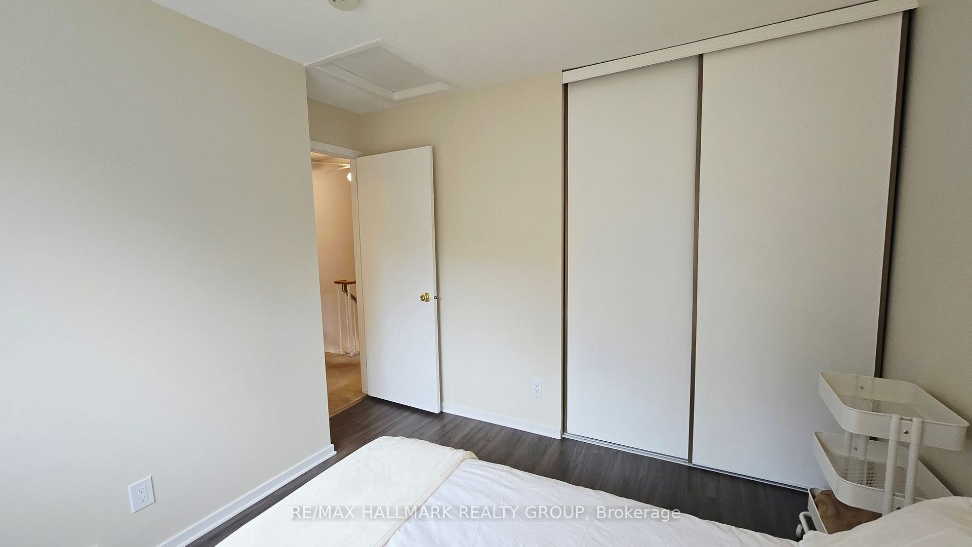 Photo 25 of 40 Huntsman Crescent, Ottawa, Kanata - Bridlewood — HOMEH