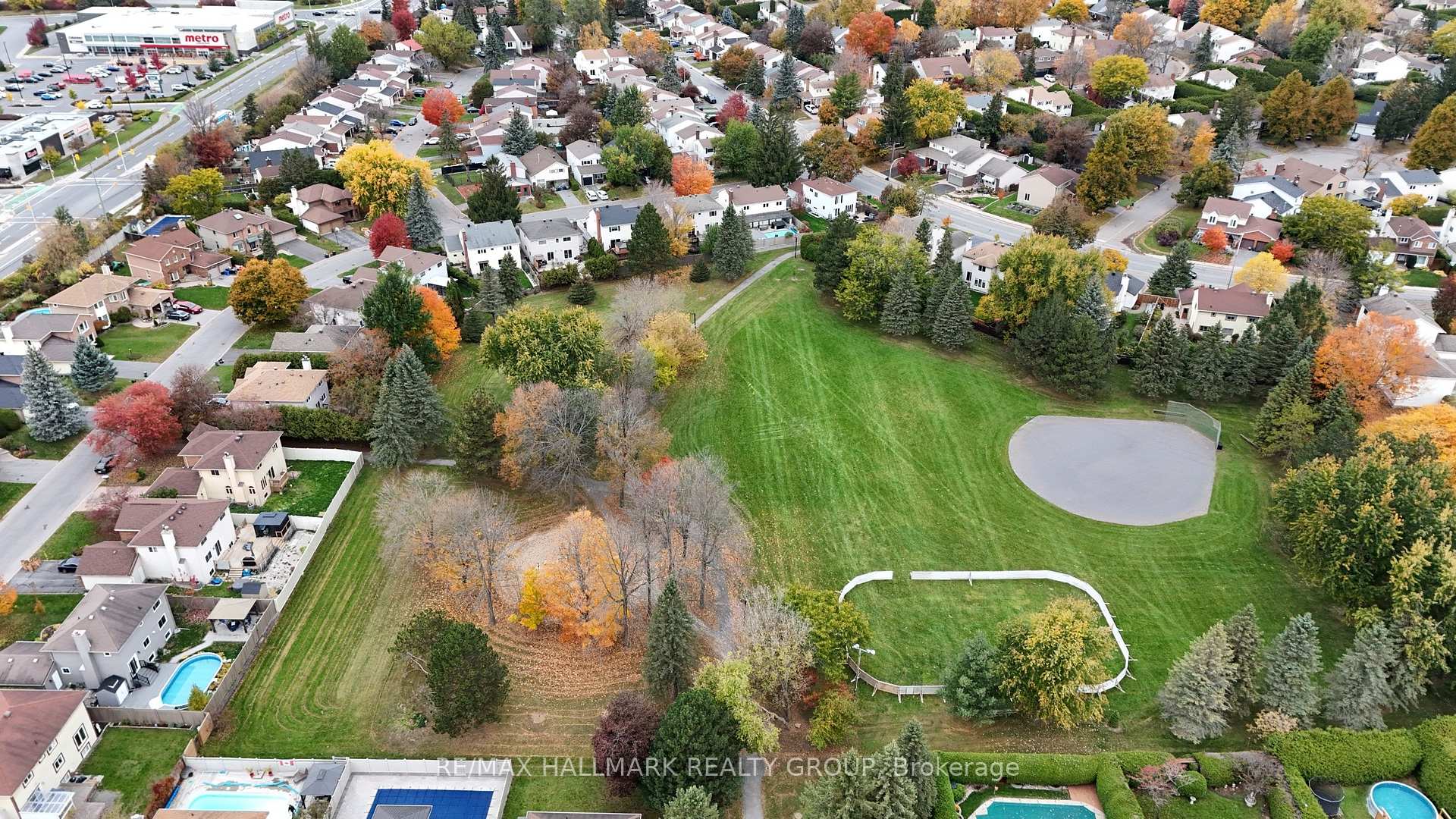 Photo 44 of 40 Huntsman Crescent, Ottawa, Kanata - Bridlewood — HOMEH