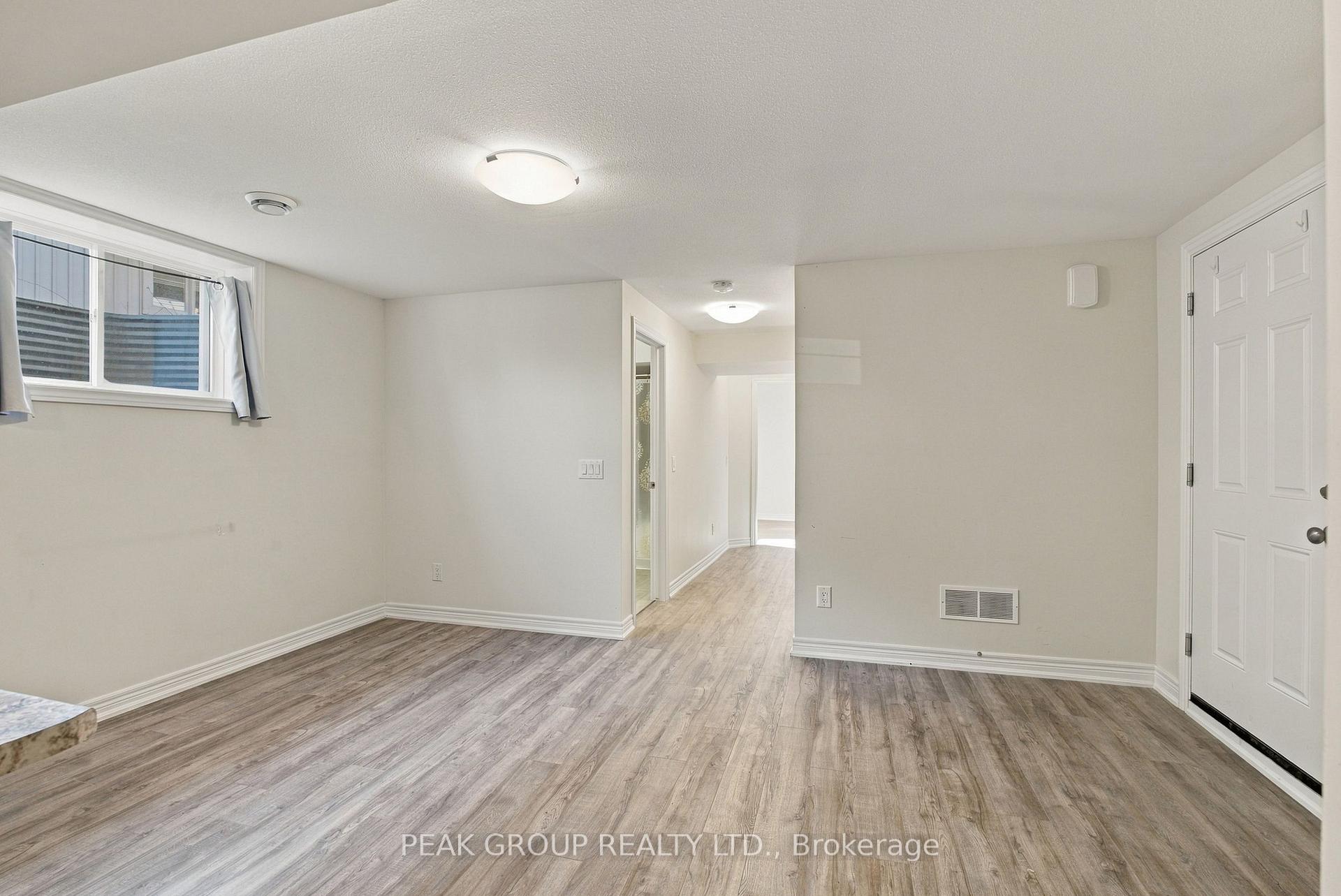 Photo 6 of Unit 2, 21 Barker Parkway, Thorold, Rolling Meadows — HOMEH