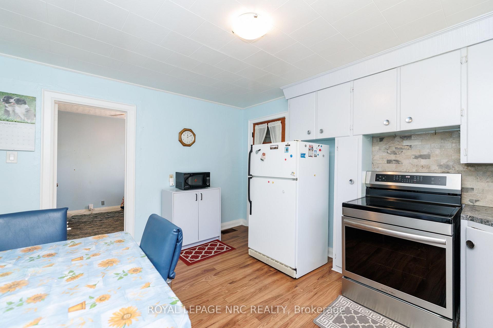 Photo 13 of 56 Beech Street, St. Catharines, Downtown — HOMEH