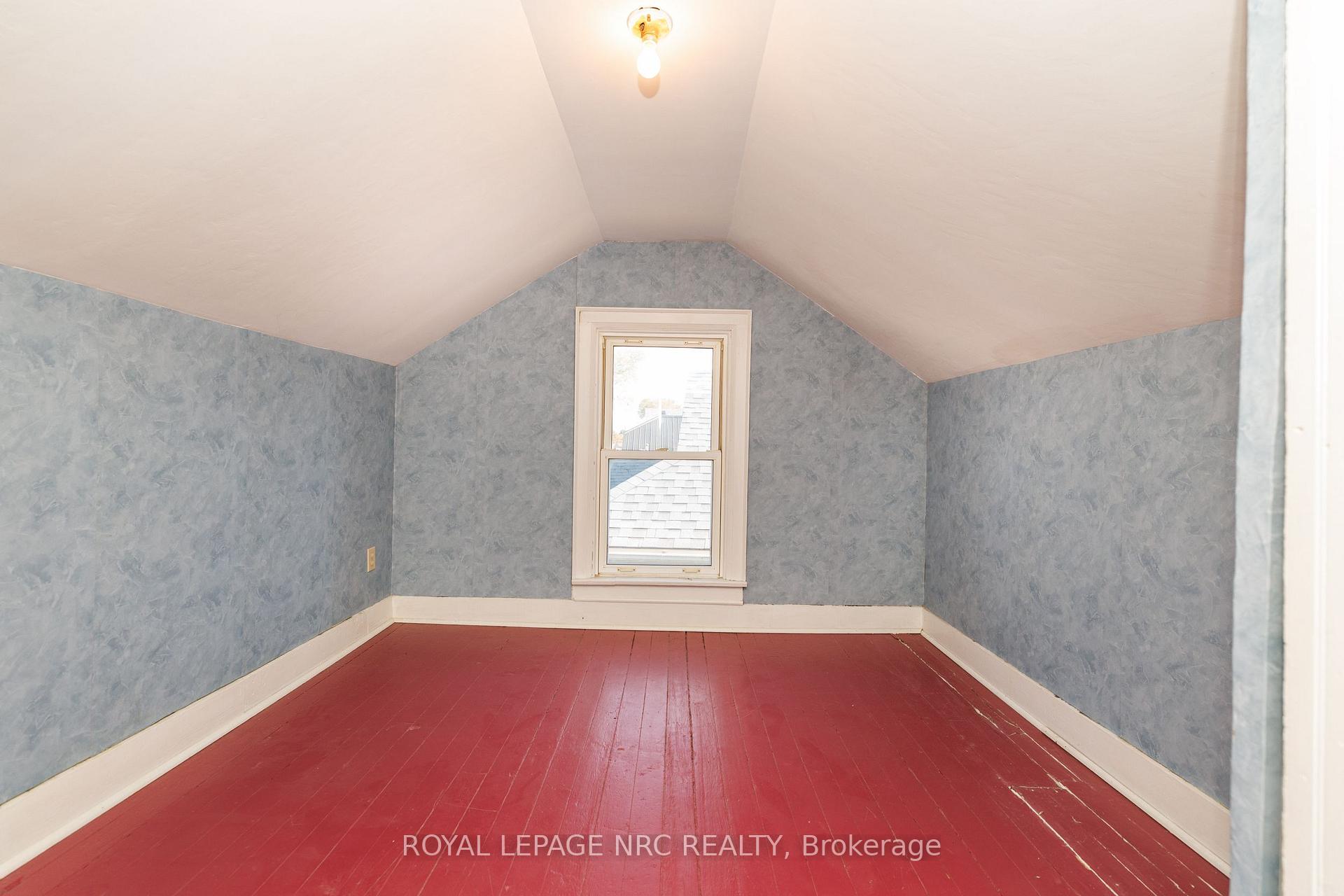 Photo 18 of 56 Beech Street, St. Catharines, Downtown — HOMEH