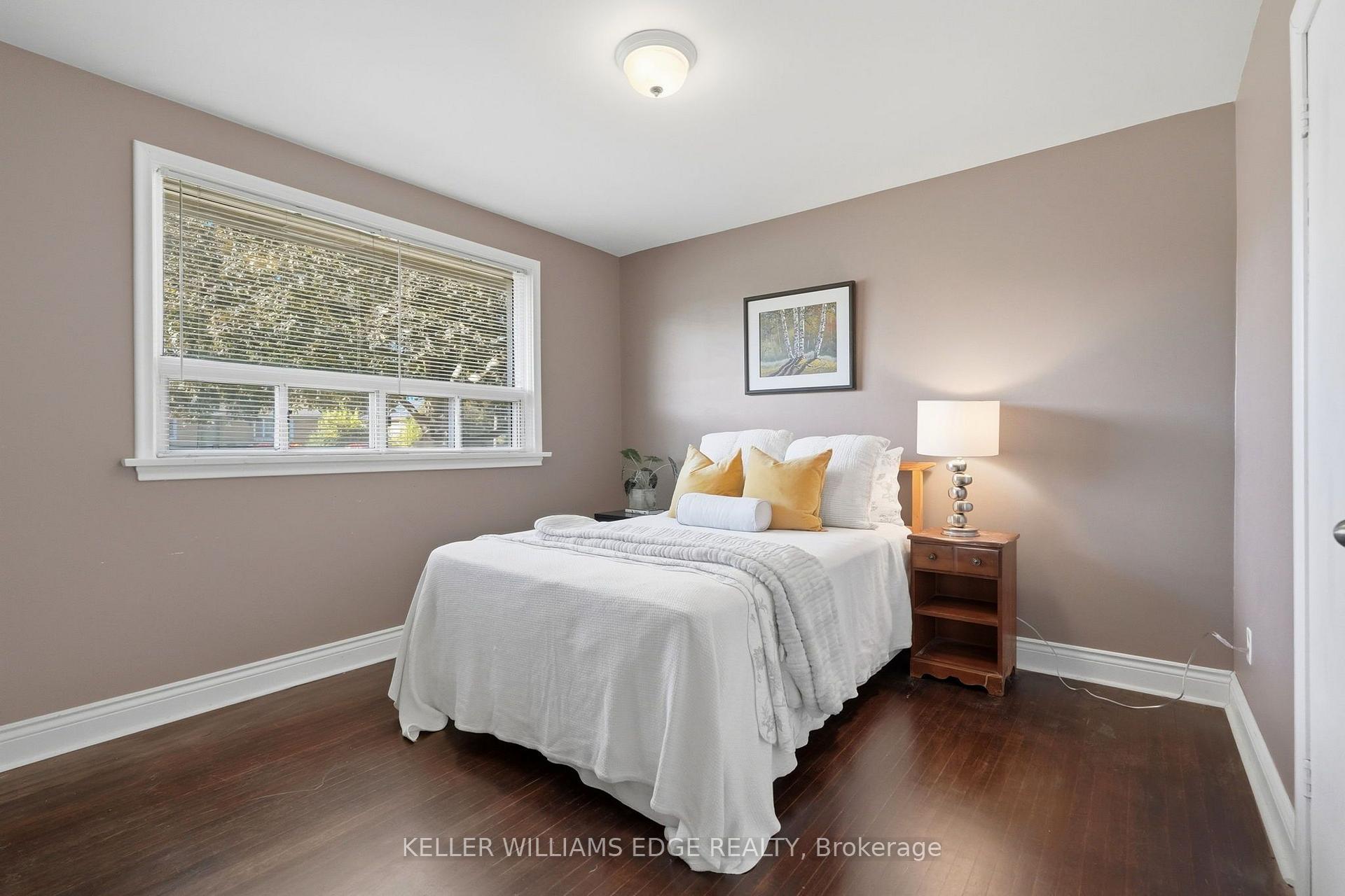 Photo 16 of 660 Wickens Avenue, Burlington, LaSalle — HOMEH