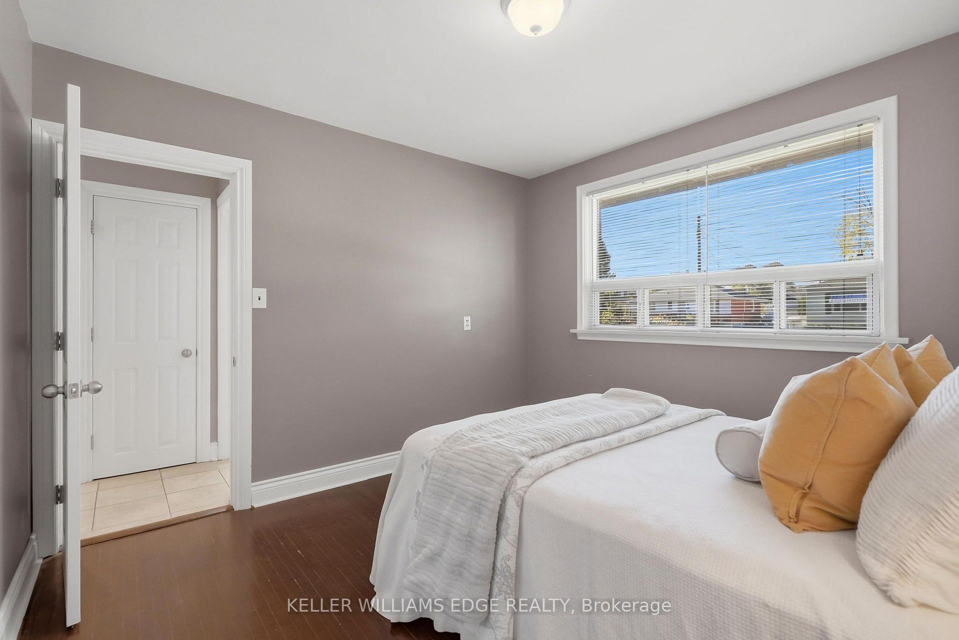 Photo 17 of 660 Wickens Avenue, Burlington, LaSalle — HOMEH