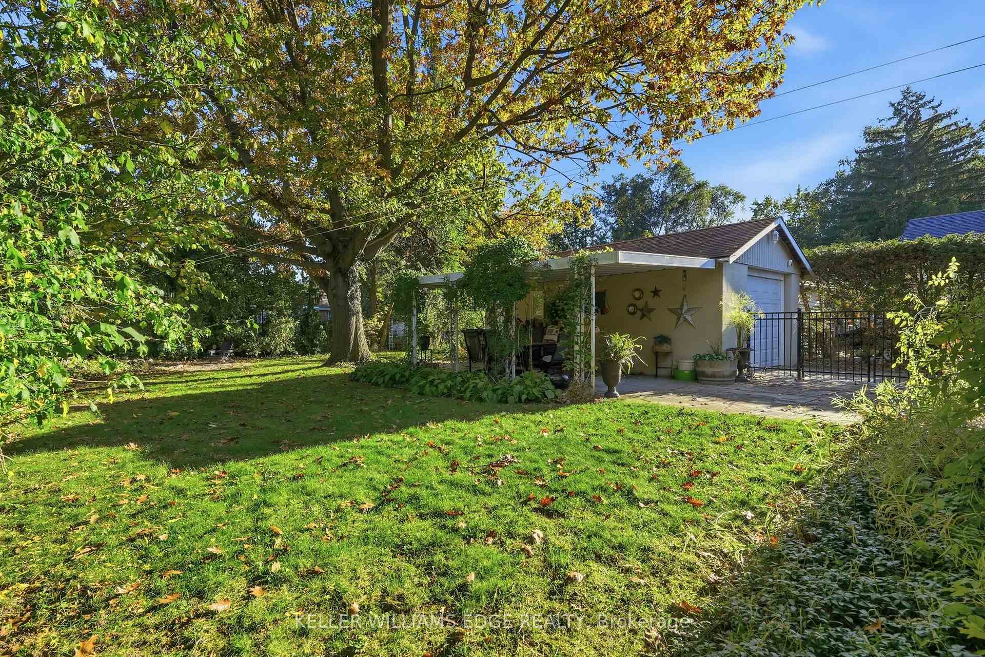 Photo 30 of 660 Wickens Avenue, Burlington, LaSalle — HOMEH