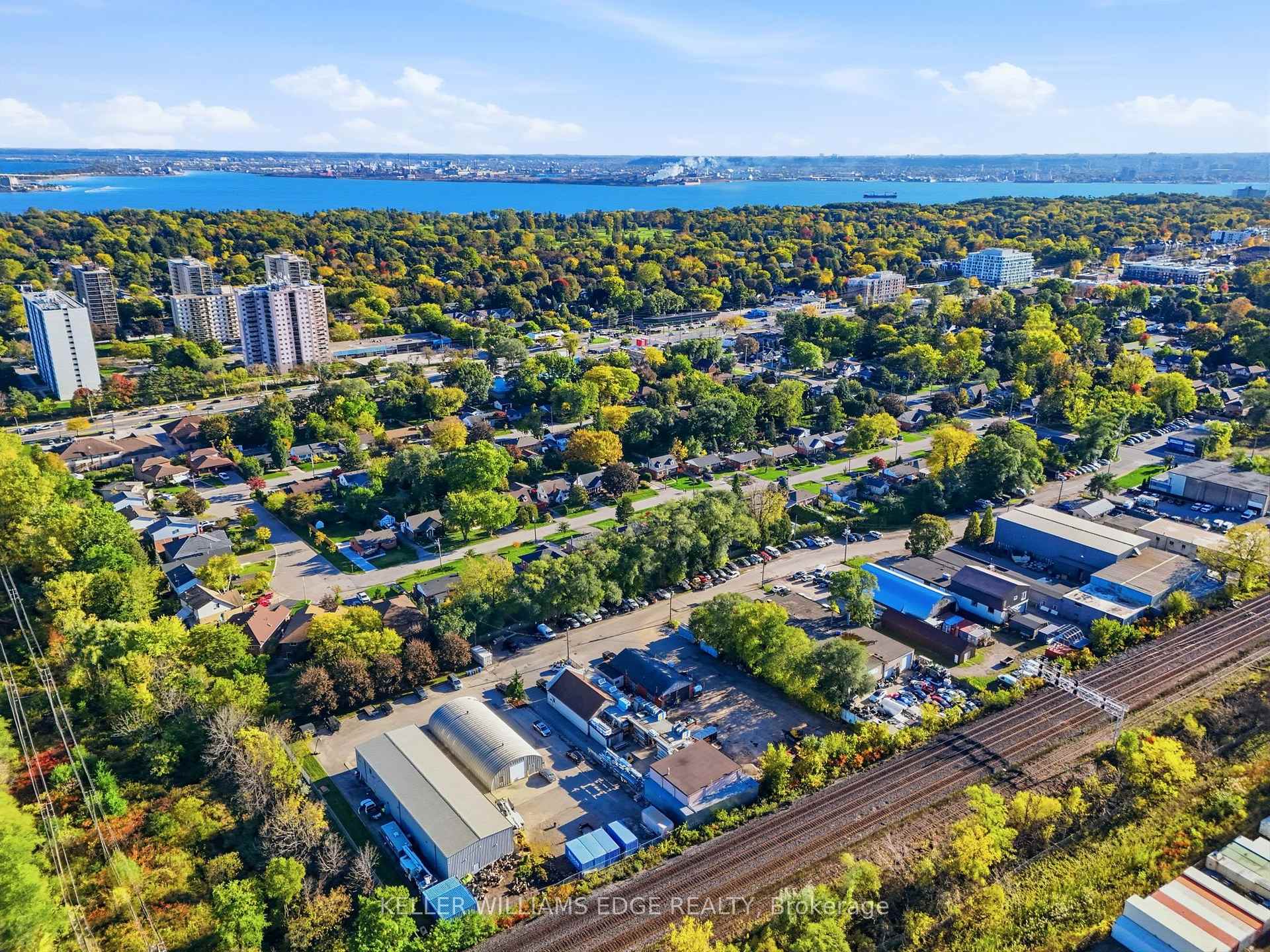 Photo 36 of 660 Wickens Avenue, Burlington, LaSalle — HOMEH