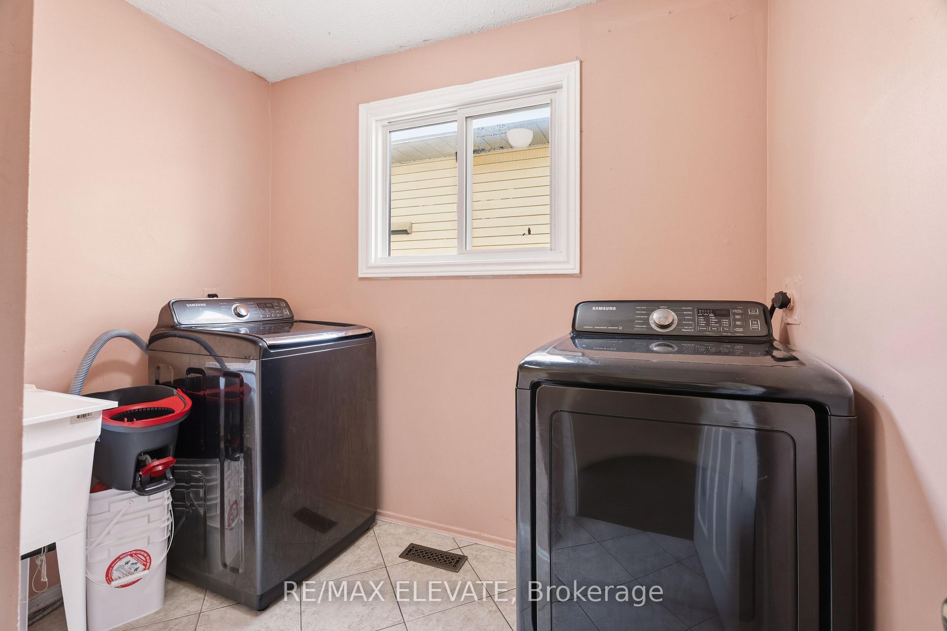 Photo 22 of 6104 Vineyard Drive, Ottawa, Convent Glen — HOMEH