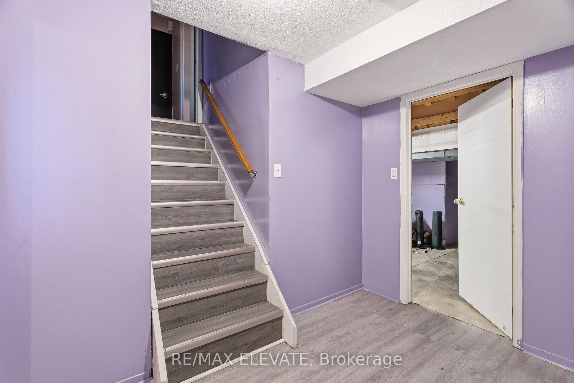 Photo 33 of 6104 Vineyard Drive, Ottawa, Convent Glen — HOMEH