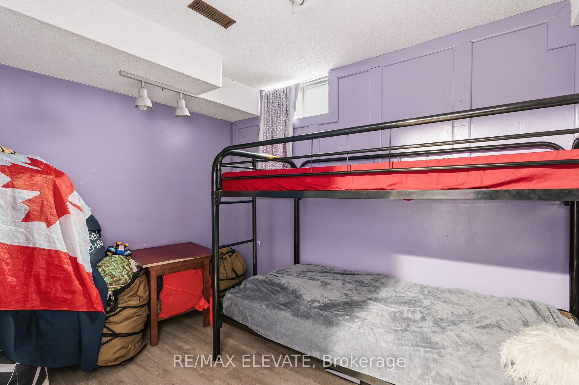 Photo 36 of 6104 Vineyard Drive, Ottawa, Convent Glen — HOMEH