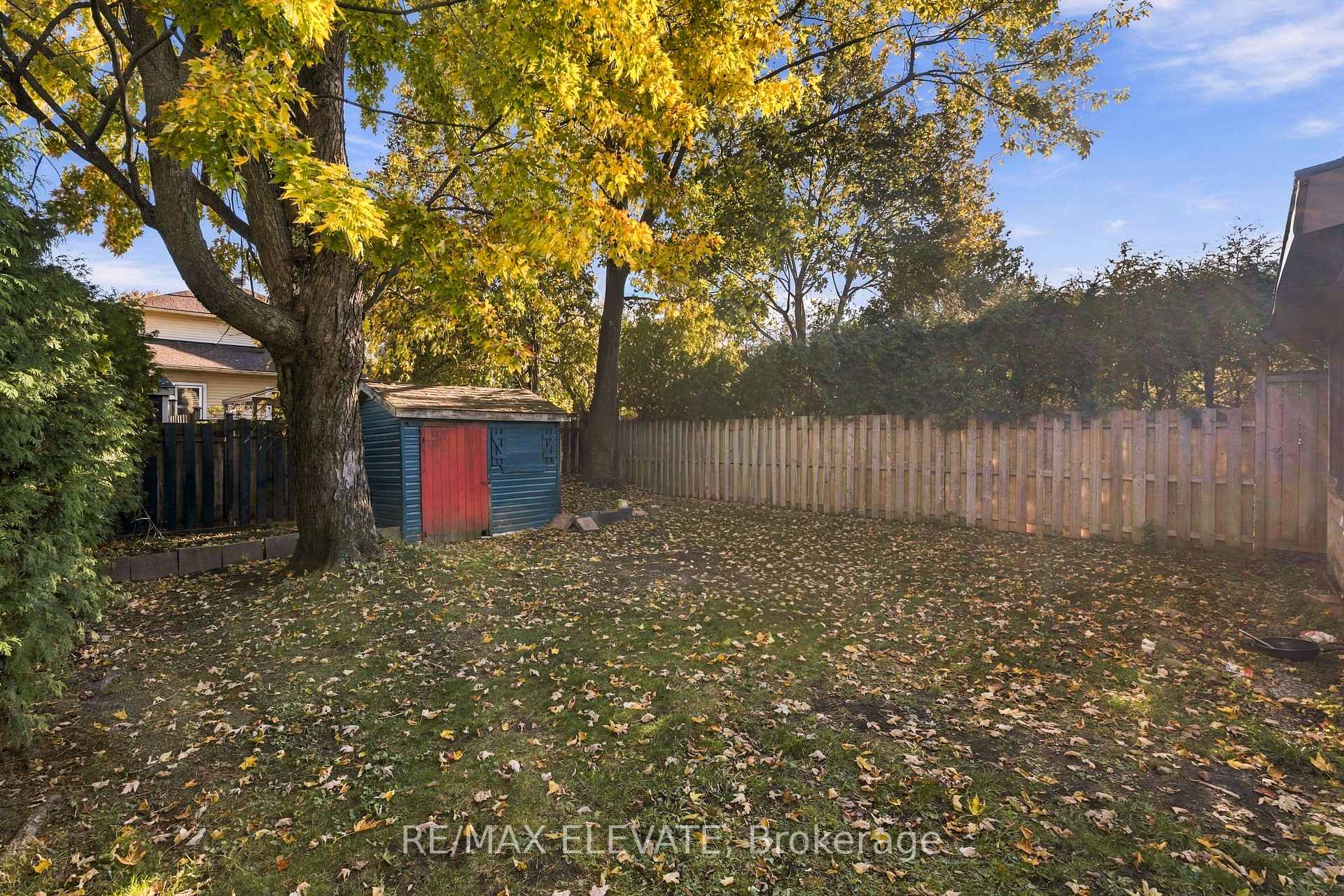 Photo 41 of 6104 Vineyard Drive, Ottawa, Convent Glen — HOMEH