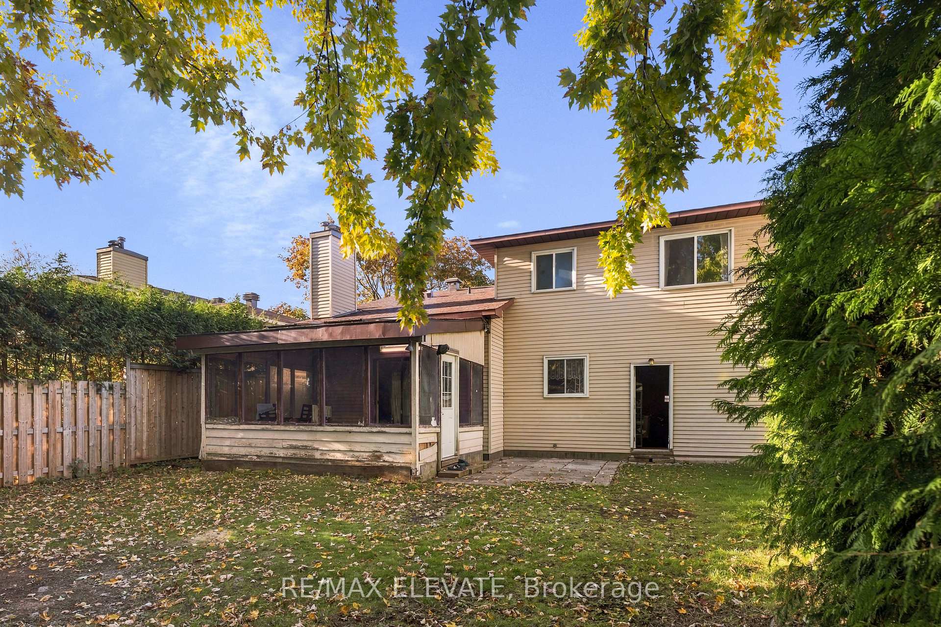 Photo 43 of 6104 Vineyard Drive, Ottawa, Convent Glen — HOMEH