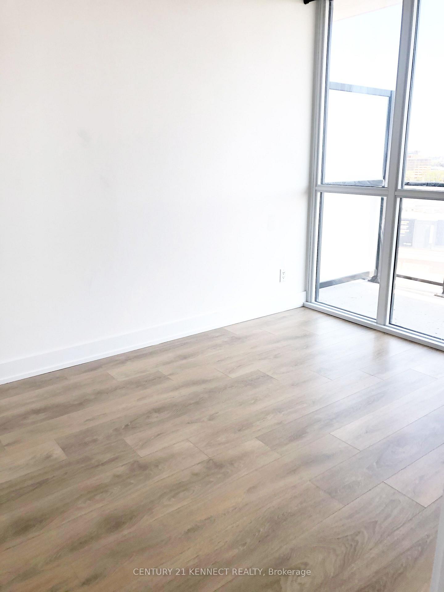 Photo 6 of Unit 1101, 128 Fairview Mall Drive, North York, Don Valley Village — HOMEH