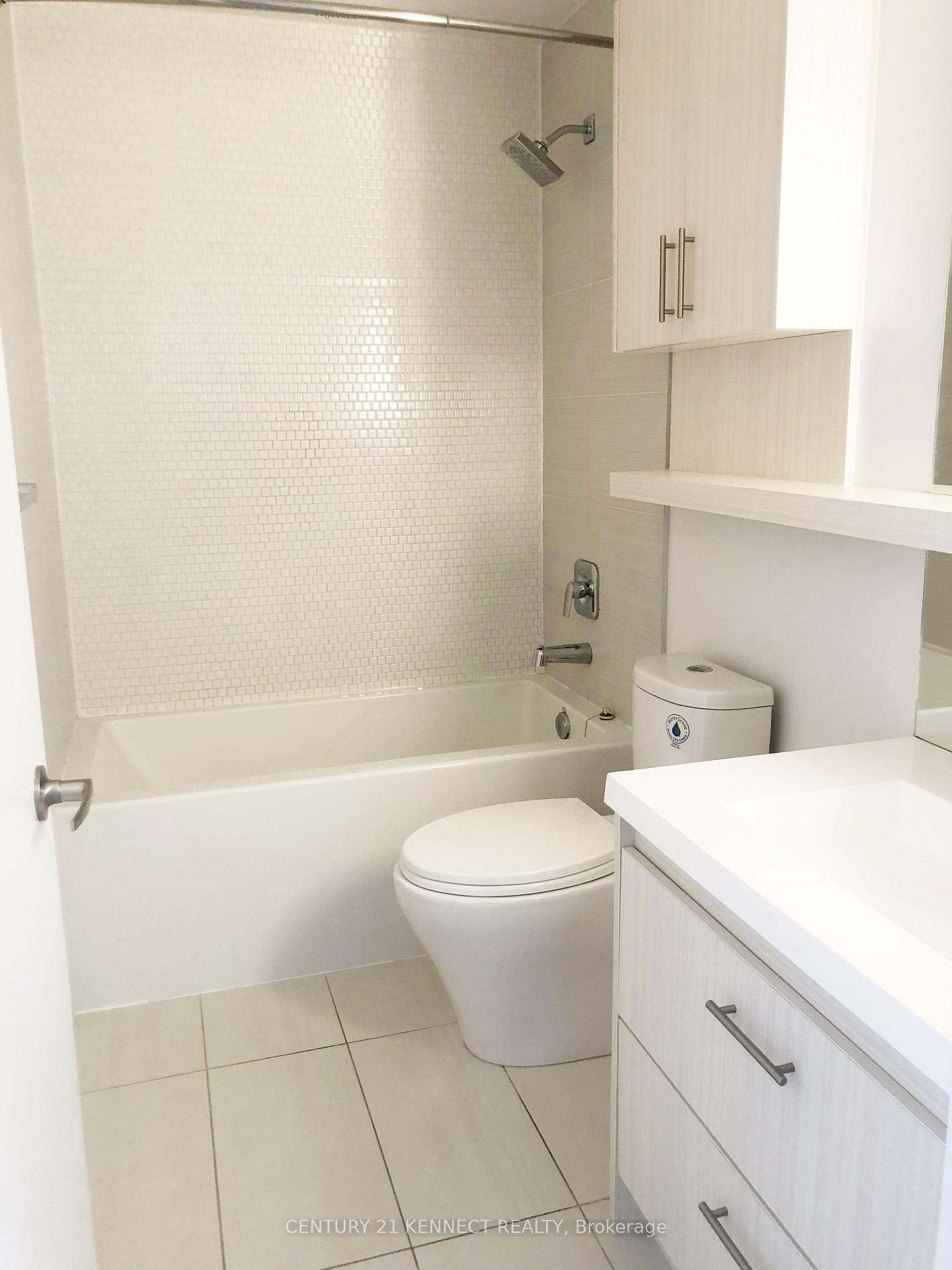 Photo 10 of Unit 1101, 128 Fairview Mall Drive, North York, Don Valley Village — HOMEH