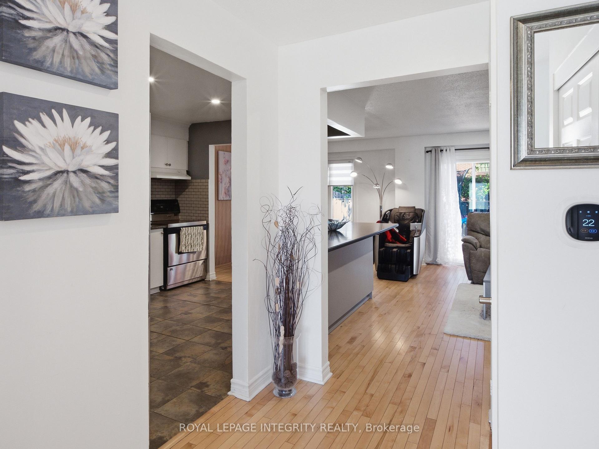 Photo 6 of Unit 127, 1 Gingras Court, Ottawa, Kanata - Beaverbrook — HOMEH