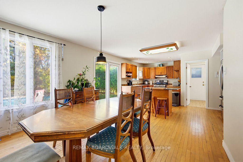Photo 12 of 29 Southpark Drive, Ottawa, Blackburn Hamlet — HOMEH