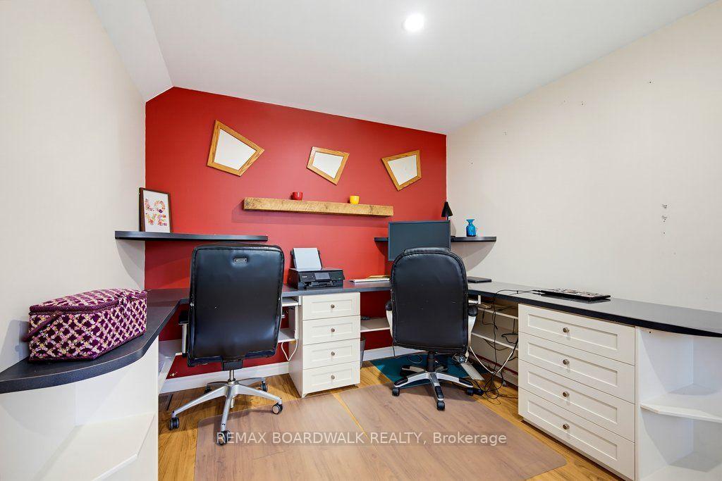 Photo 19 of 29 Southpark Drive, Ottawa, Blackburn Hamlet — HOMEH