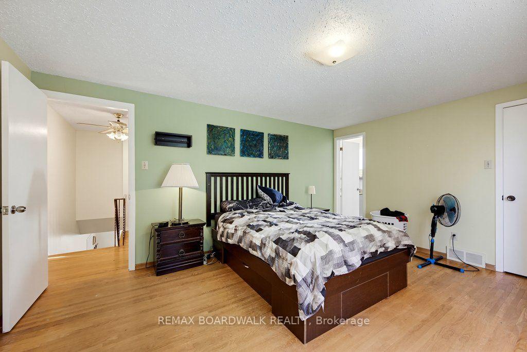 Photo 22 of 29 Southpark Drive, Ottawa, Blackburn Hamlet — HOMEH
