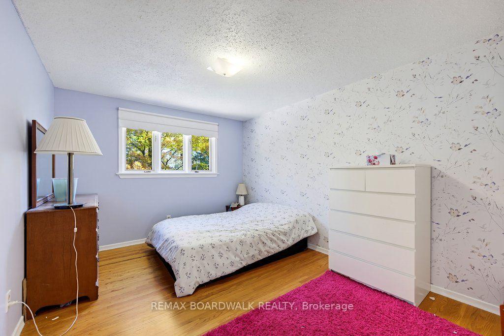 Photo 26 of 29 Southpark Drive, Ottawa, Blackburn Hamlet — HOMEH