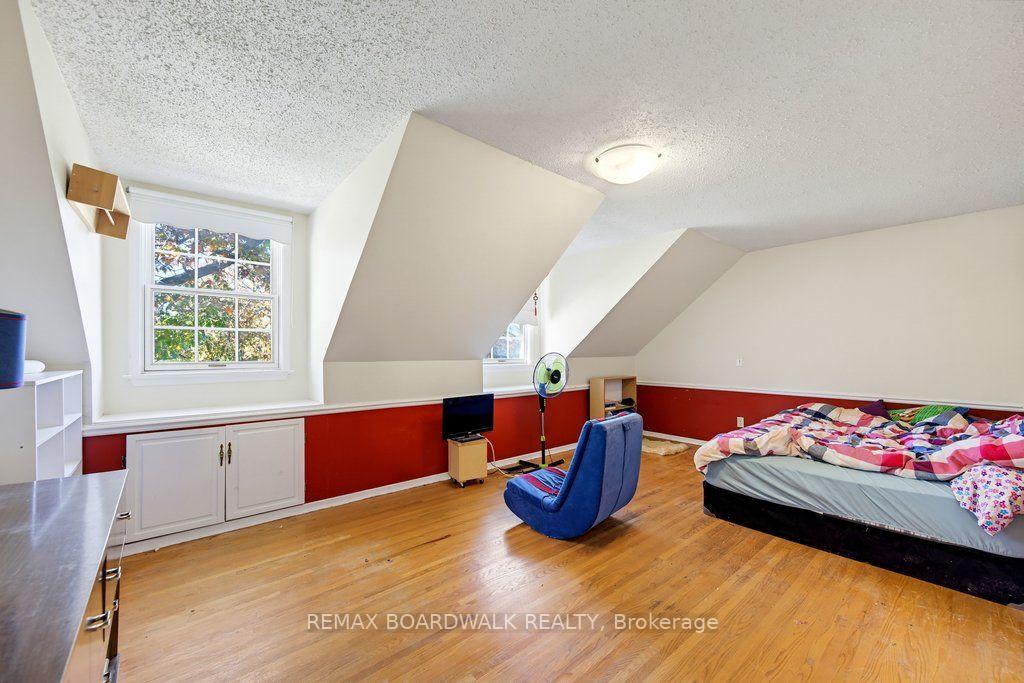 Photo 28 of 29 Southpark Drive, Ottawa, Blackburn Hamlet — HOMEH