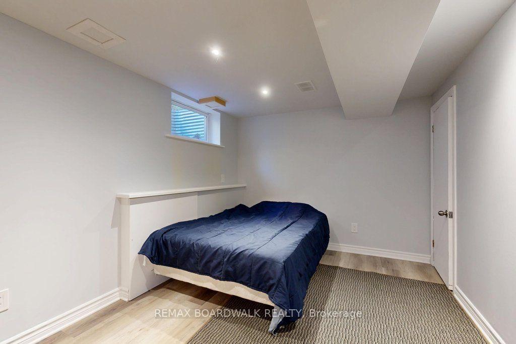 Photo 33 of 29 Southpark Drive, Ottawa, Blackburn Hamlet — HOMEH
