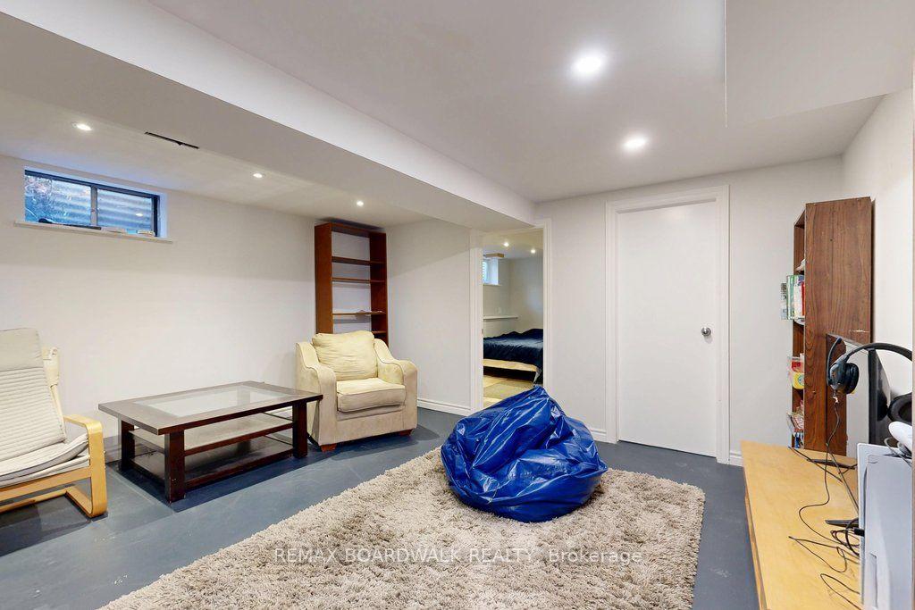 Photo 35 of 29 Southpark Drive, Ottawa, Blackburn Hamlet — HOMEH