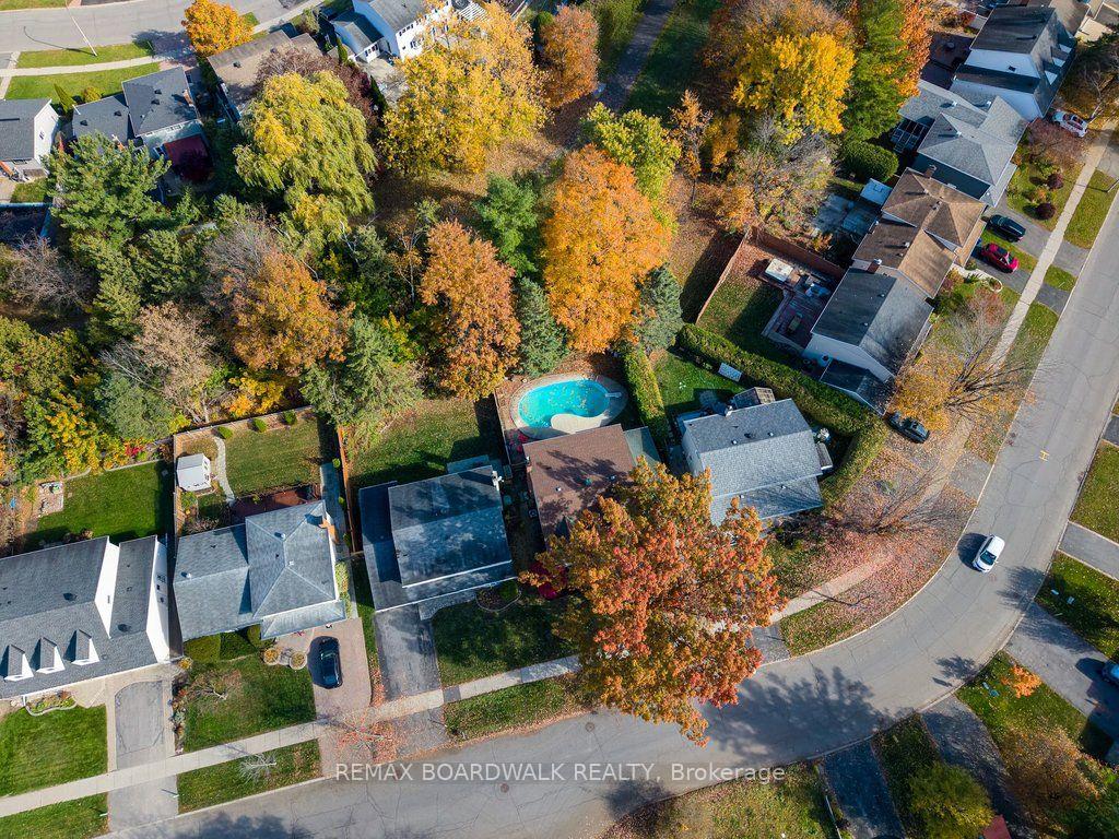 Photo 39 of 29 Southpark Drive, Ottawa, Blackburn Hamlet — HOMEH