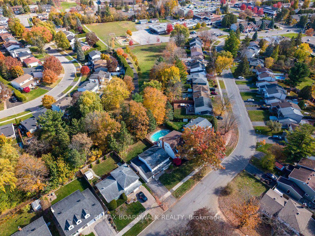 Photo 43 of 29 Southpark Drive, Ottawa, Blackburn Hamlet — HOMEH