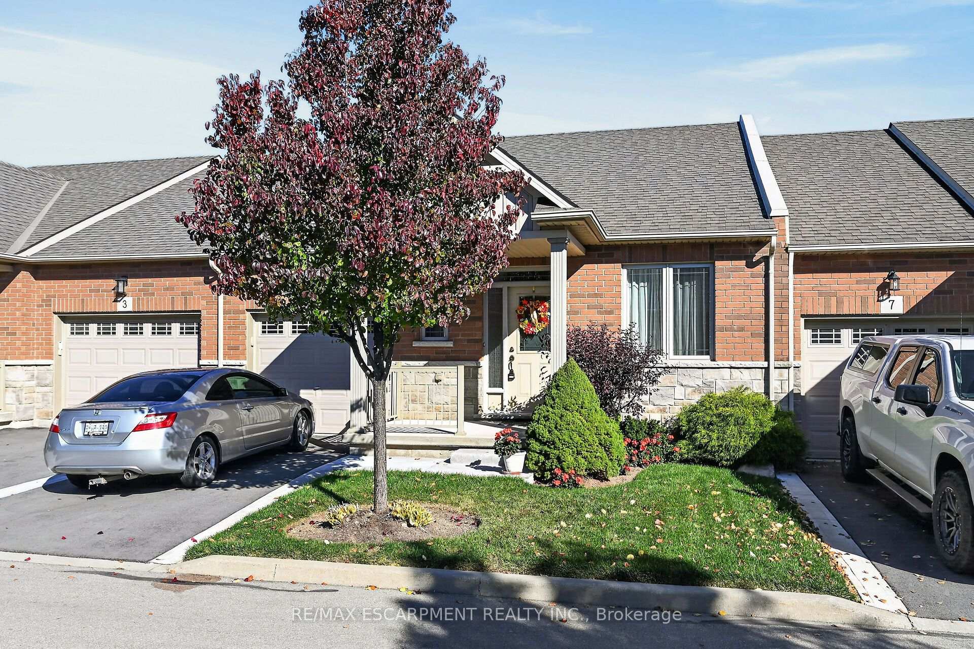 Photo 1 of 5 Hillgartner Lane, Hamilton, Binbrook — HOMEH