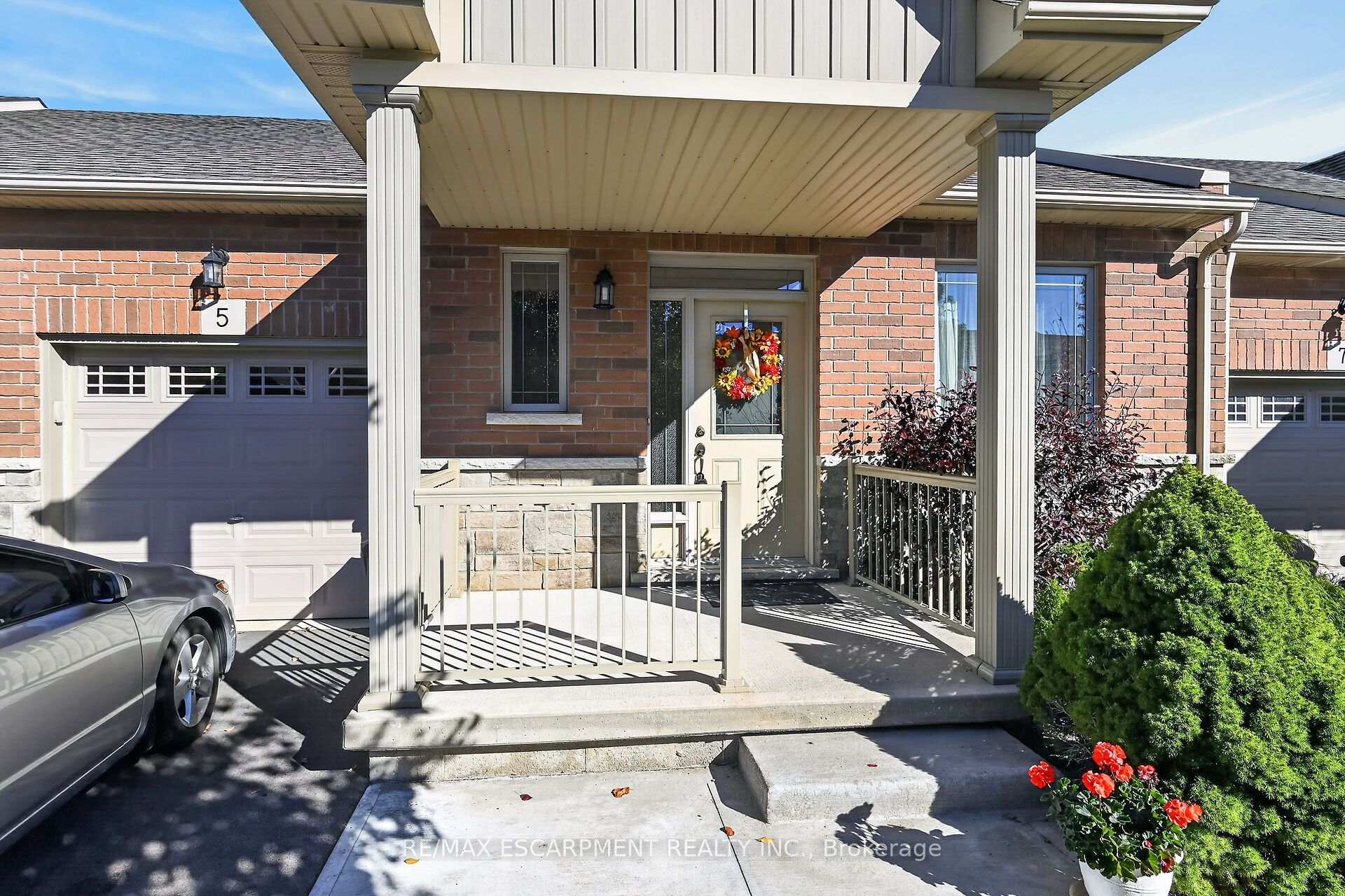 Photo 4 of 5 Hillgartner Lane, Hamilton, Binbrook — HOMEH