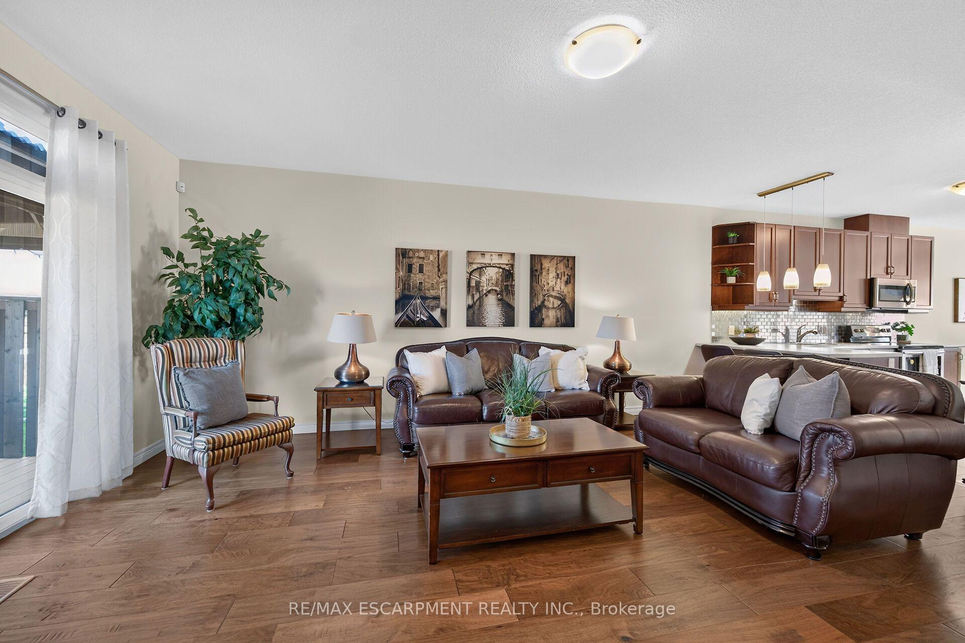 Photo 17 of 5 Hillgartner Lane, Hamilton, Binbrook — HOMEH