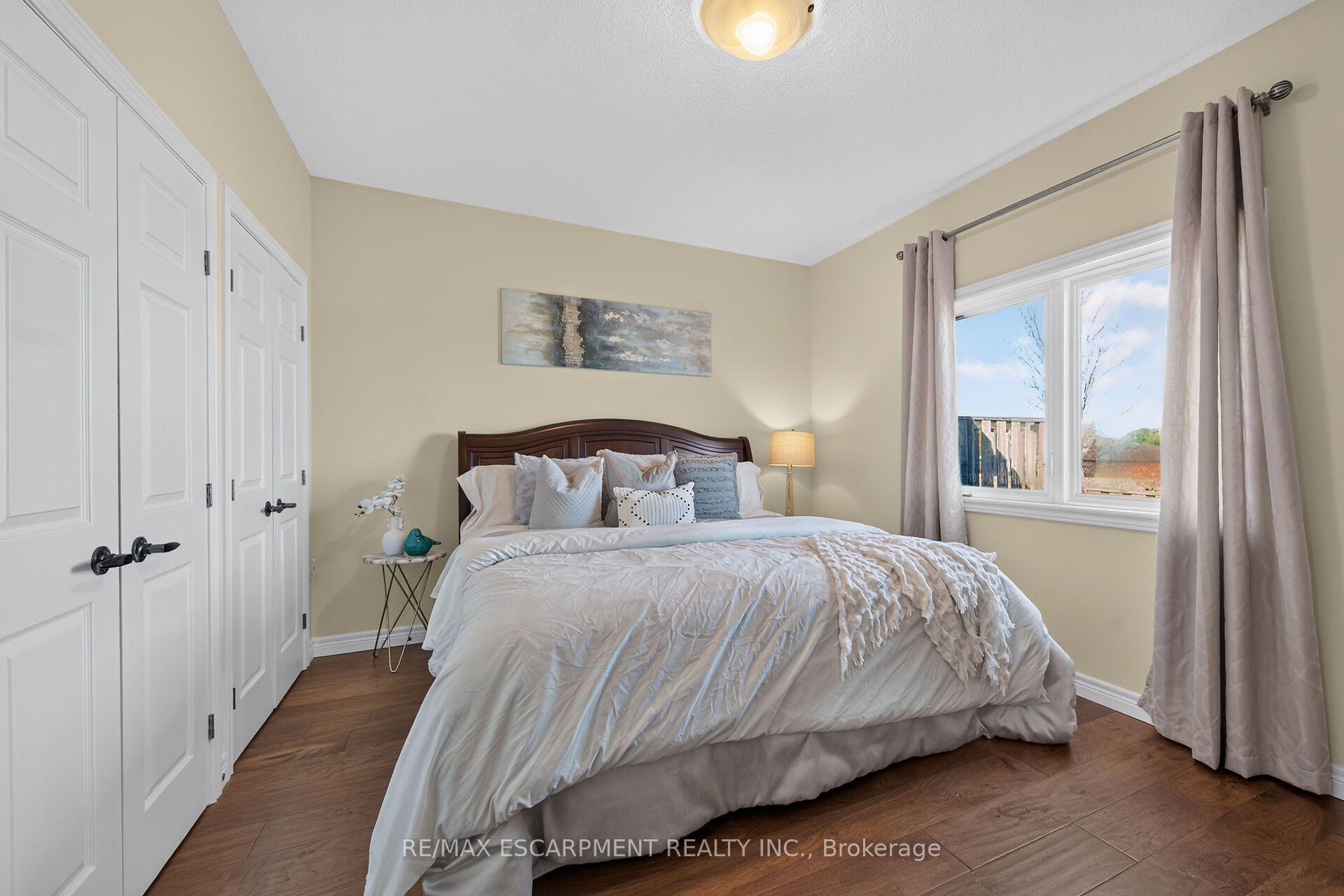 Photo 21 of 5 Hillgartner Lane, Hamilton, Binbrook — HOMEH