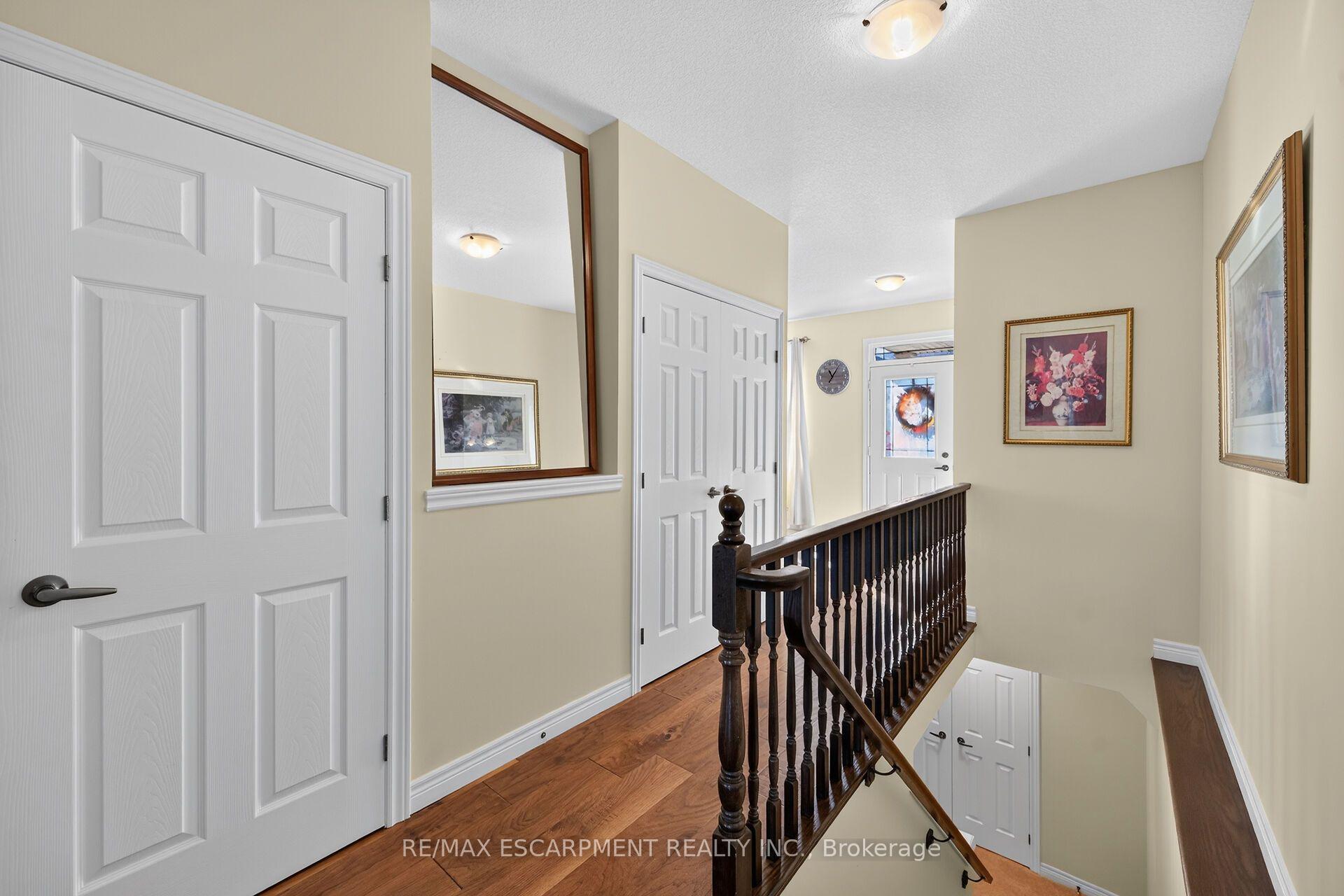 Photo 24 of 5 Hillgartner Lane, Hamilton, Binbrook — HOMEH