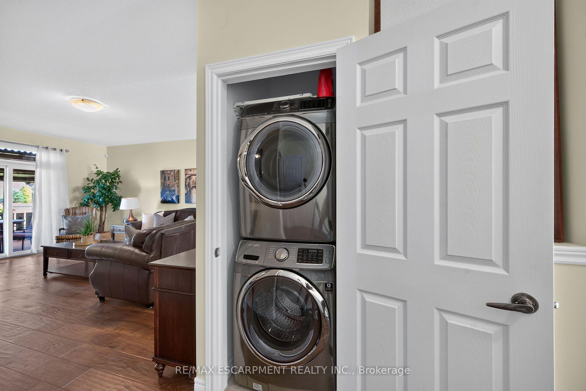 Photo 25 of 5 Hillgartner Lane, Hamilton, Binbrook — HOMEH