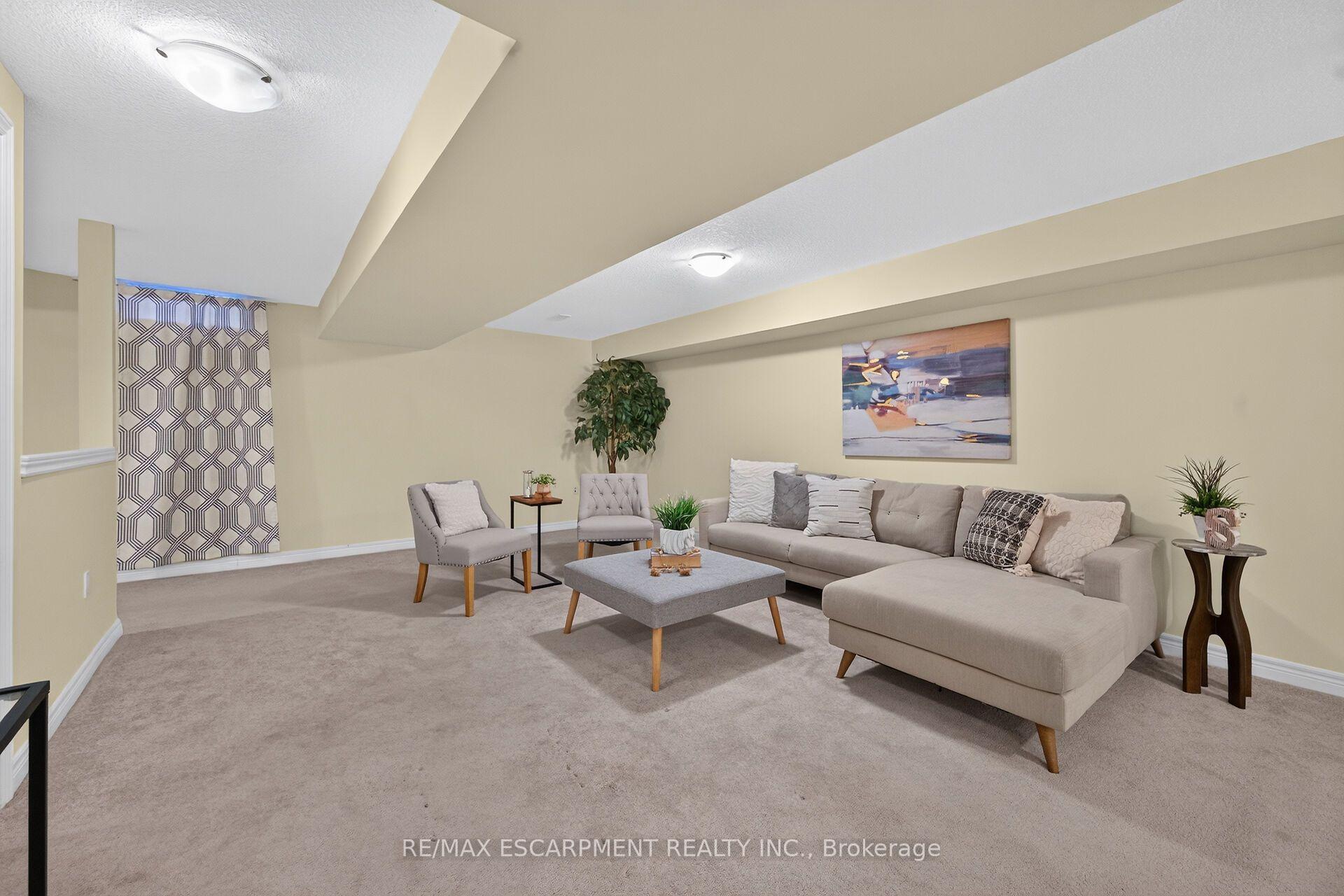 Photo 28 of 5 Hillgartner Lane, Hamilton, Binbrook — HOMEH