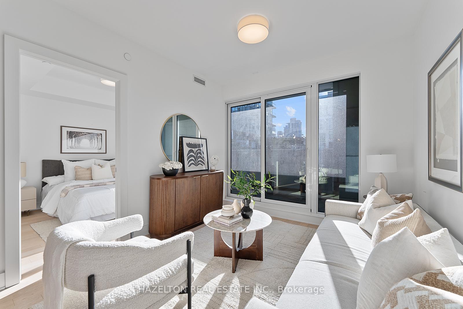 Photo 4 of Unit 302, 128 Pears Avenue, Toronto, The Annex — HOMEH
