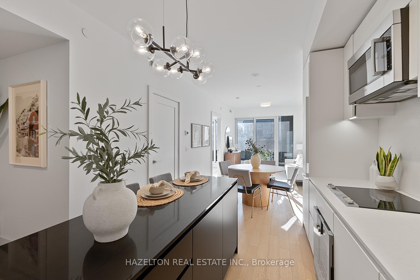 Photo 8 of Unit 302, 128 Pears Avenue, Toronto, The Annex — HOMEH