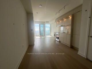 Photo of Unit 7412, 448 Burnhamthorpe Road W