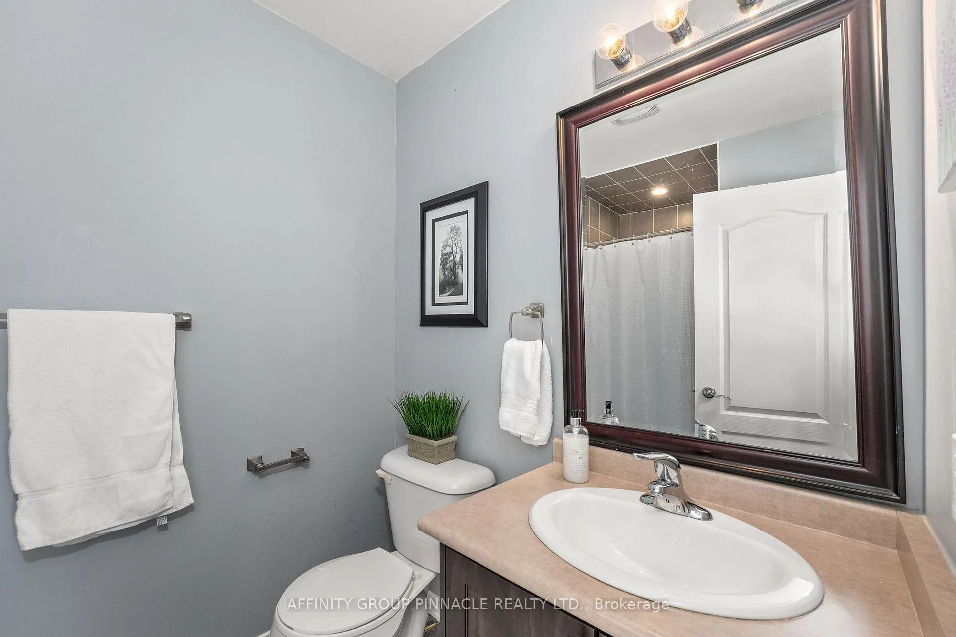 Photo 19 of Unit 32, 75 Prince William Way, Barrie, Innis-Shore — HOMEH