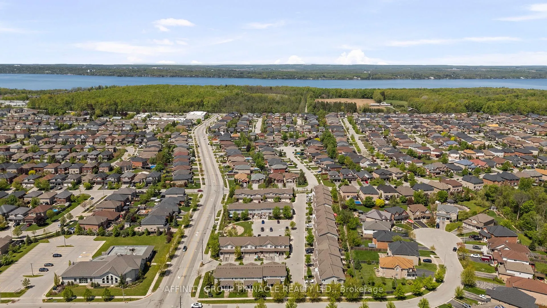 Photo 31 of Unit 32, 75 Prince William Way, Barrie, Innis-Shore — HOMEH